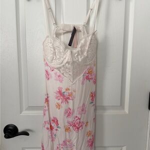 Victoria's Secret White and Pink Floral Lace Slip and robe